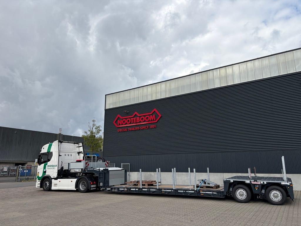 Une nouvelle remorque extra-surbaissée Nooteboom pour les Transports JOIGNEAUX