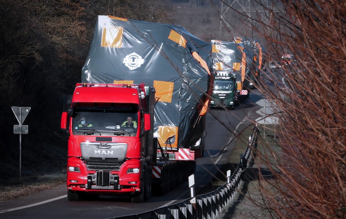 Un MAN TGX nouvelle génération testé sur un convoi lourd