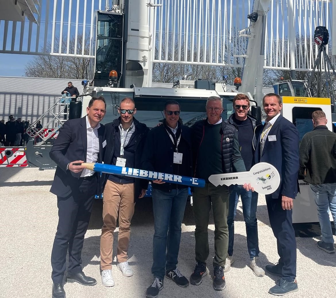 Le groupe Dufour commande 8 nouvelles grues Liebherr MK