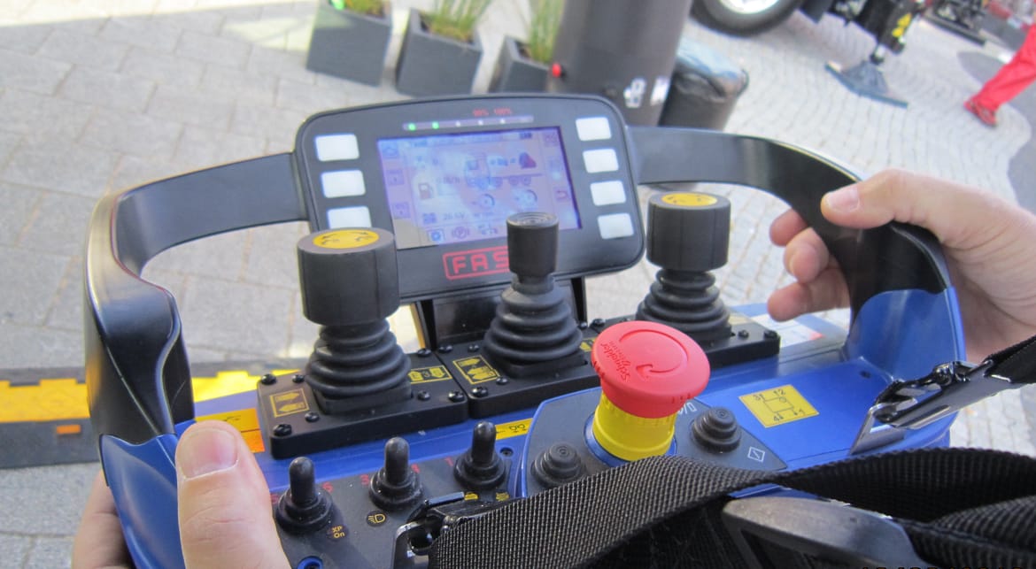 FX Link améliore la communication entre la grue et le camion