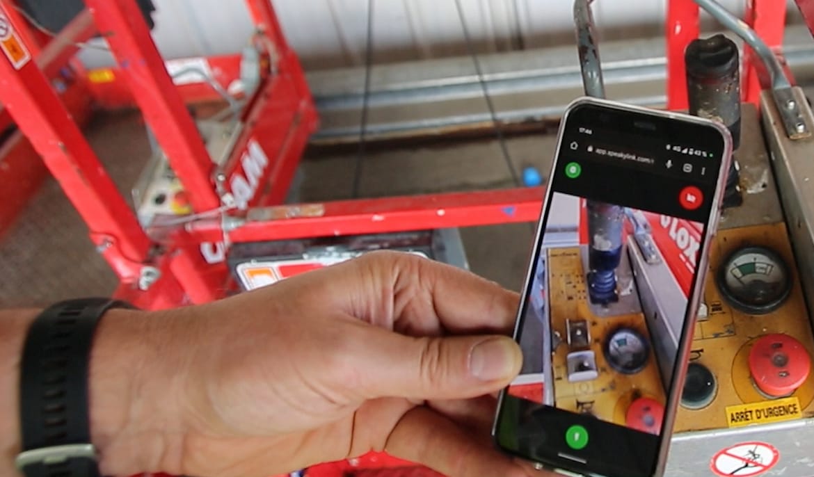 Loxam propose un service d’assistance visuelle pour les dépannages