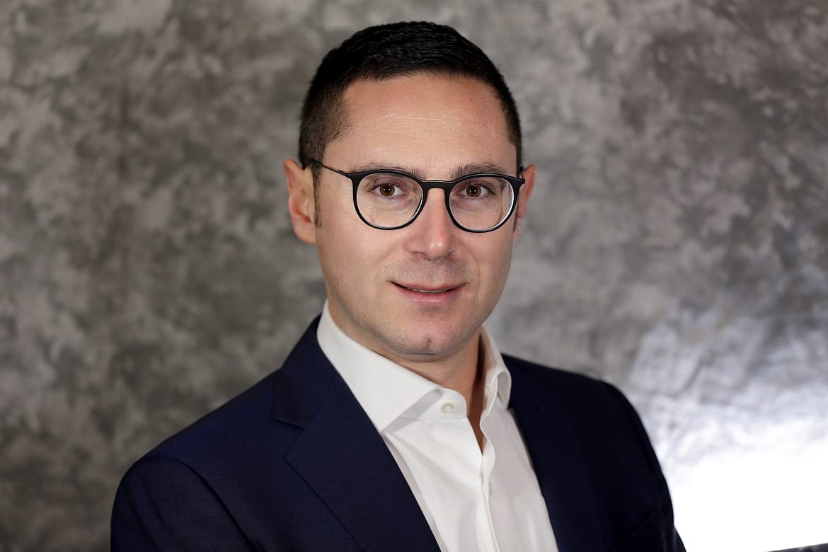 Davide Camperi à la tête des grues Demag pour le marché italien