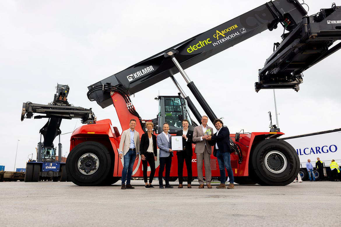 Kalmar livre son premier reachstaker électrique