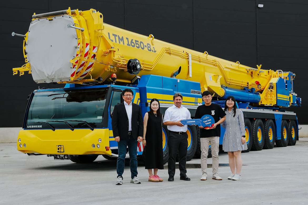 Liebherr livre une nouvelle LTM 1650-8.1 à Taïwan