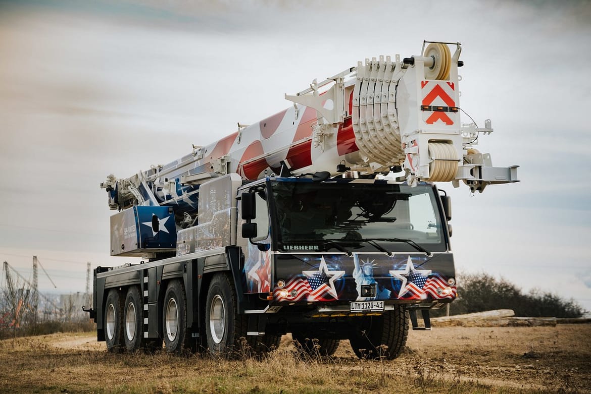 LTM1120-4.1 : la nouvelle grue 4 essieux de Liebherr !