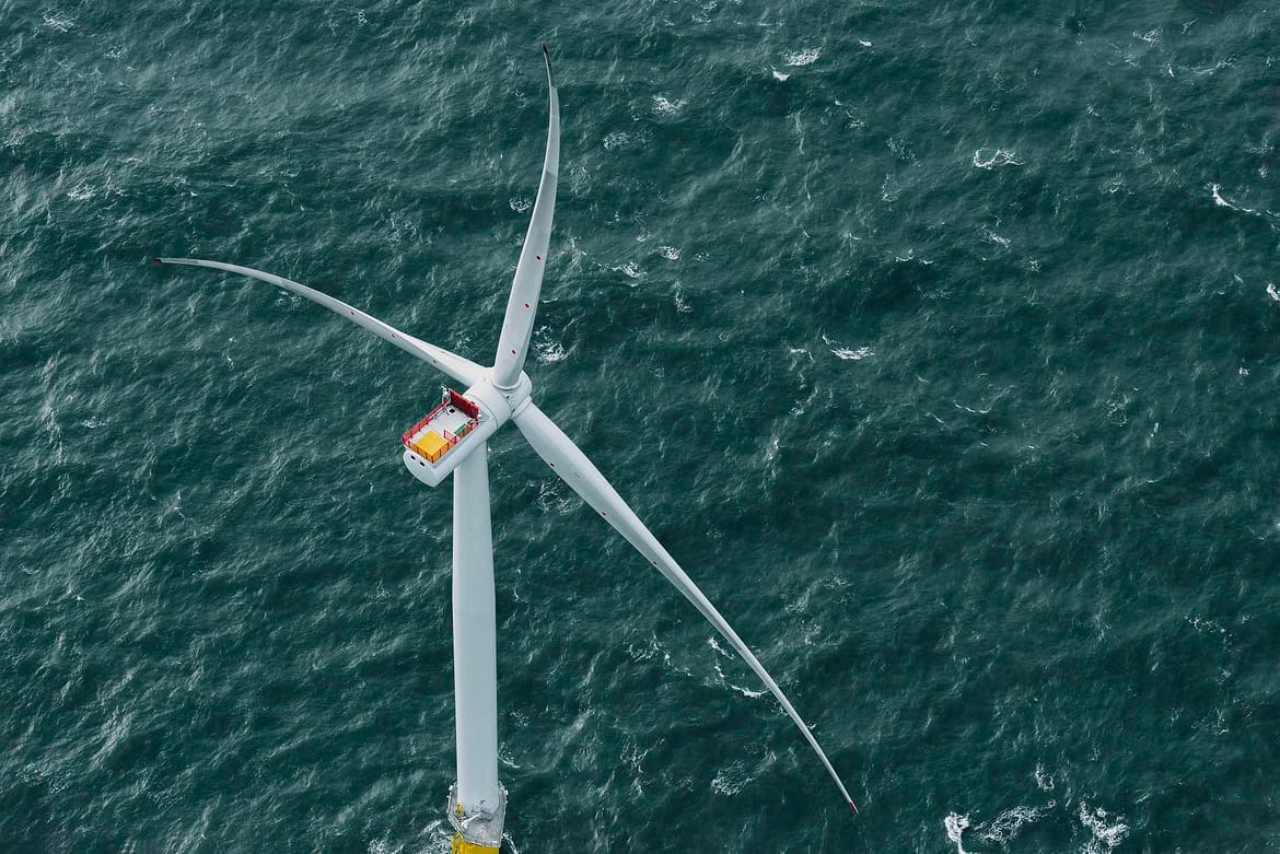 Le chantier du parc éolien en mer de Fécamp lancé