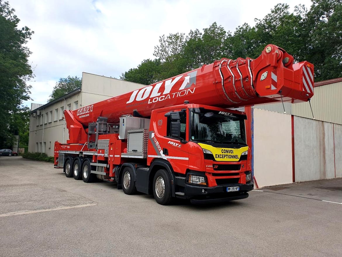 Joly Location réceptionne sa seconde nacelle de 90 m !