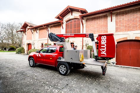 Une nouvelle nacelle K26 sur pick-up chez Klubb