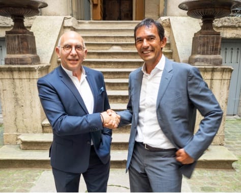 Dimotrans s’empare de Crystal Group