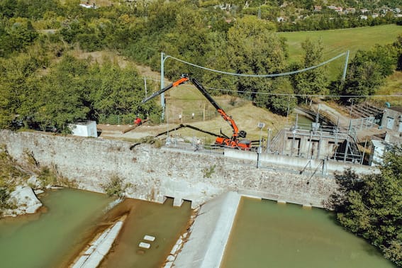 V-Max, la nouvelle version polyvalente de la minigrue JF545 de Jekko