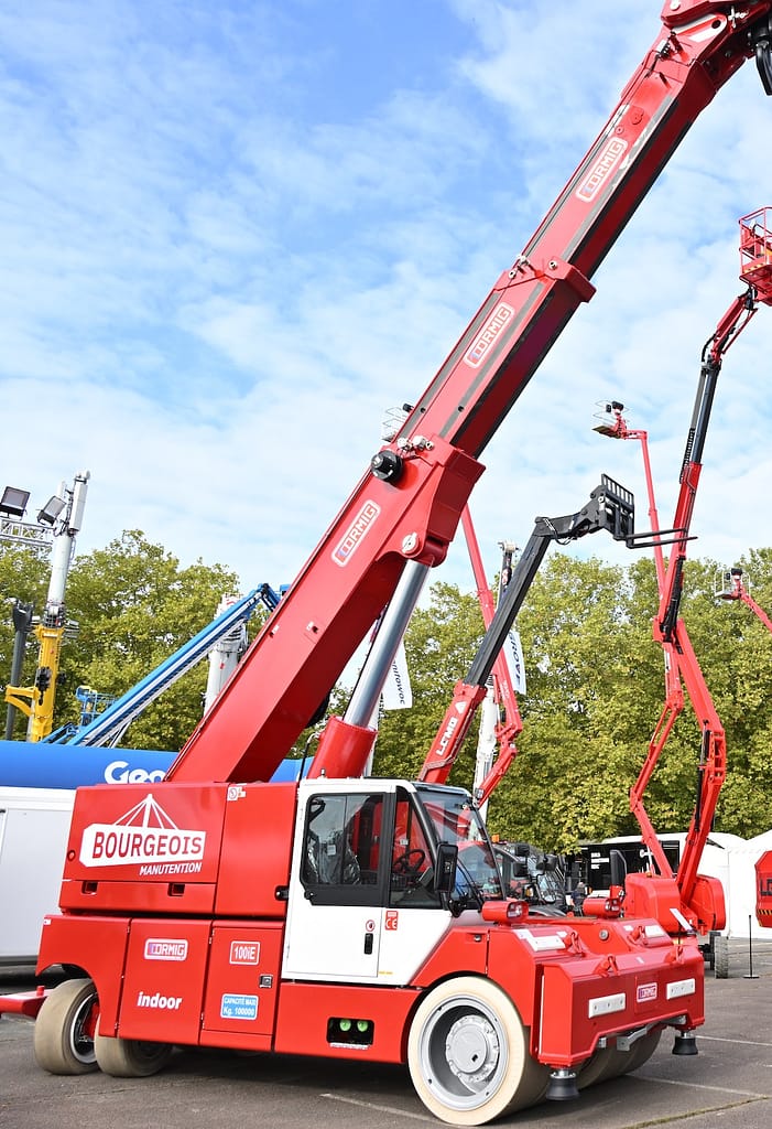 Bourgeois Manutention renforce sa flotte avec la grue électrique XXL ORMIG 100iE au JDL 2025