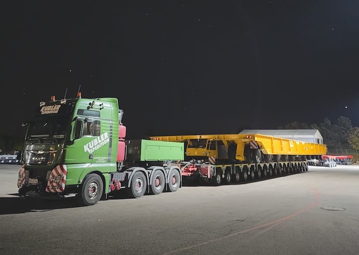 Des véhicules TII Scheuerle en route vers la Corée