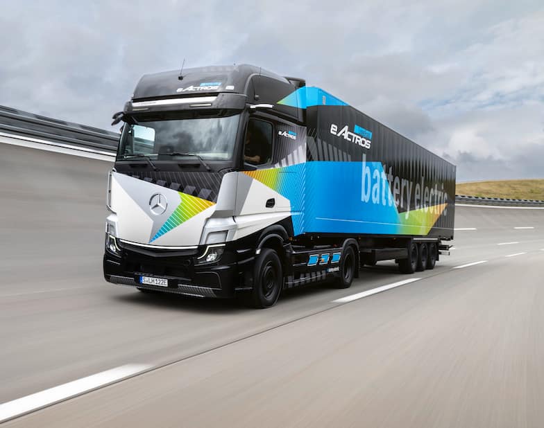 DB Schenker s’engage sur 100 camions électriques eActros