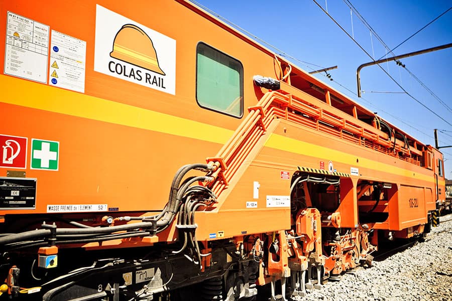 Bouygues Construction et Colas acquièrent le Suisse Alpiq Engineering